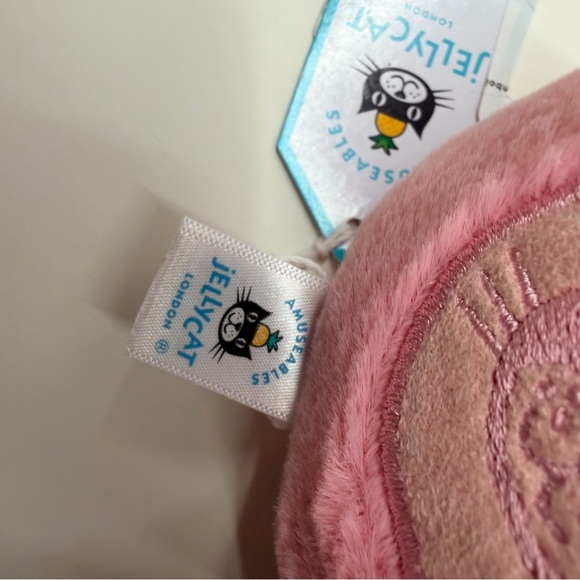 Jellycat Amuseables Peach Plush Soft Toy Pink Fruit Stuffed Animal NWT - Picture 8 of 8